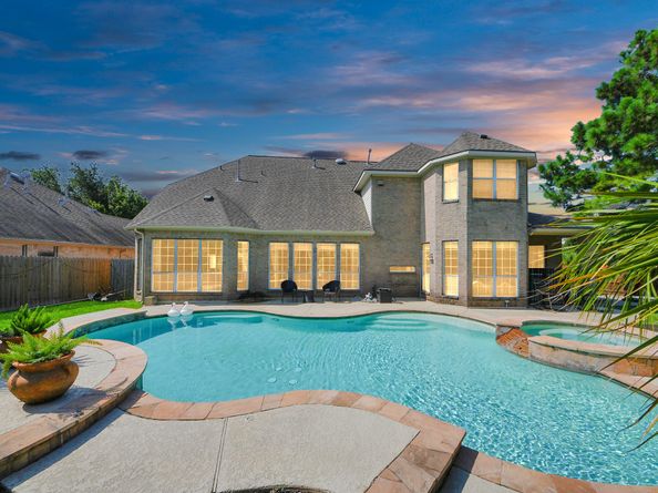 17314 Pinecreek Hollow Lane, Houston TX 77095
