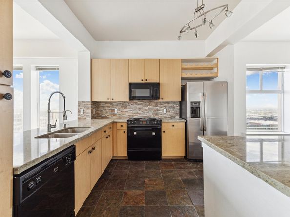 3505 Sage Road 2810, Houston TX 77056