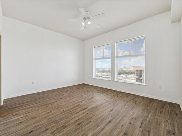 3505 Sage Road 2810, Houston TX 77056