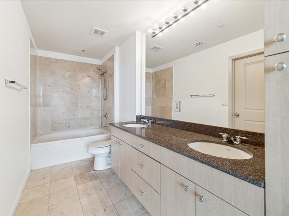 3505 Sage Road 2810, Houston TX 77056