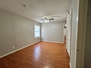 914 Elton Street, Houston TX 77034