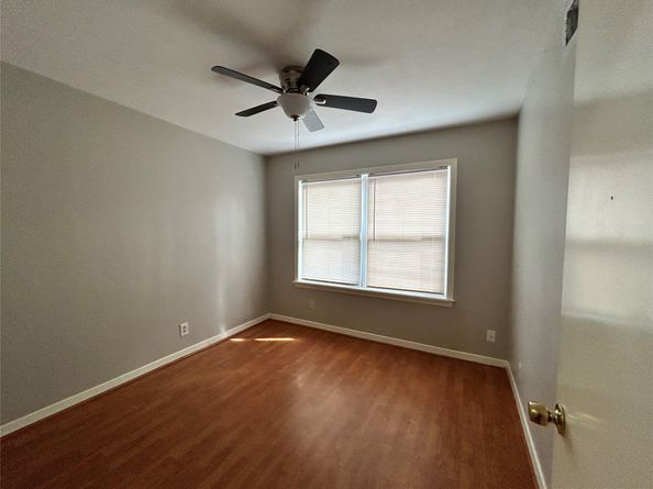 914 Elton Street, Houston TX 77034