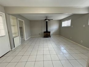 914 Elton Street, Houston TX 77034