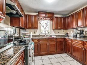6820 Winfield Road, Houston TX 77050
