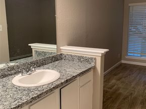 6200 W Tidwell Road 1110, Houston TX 77092