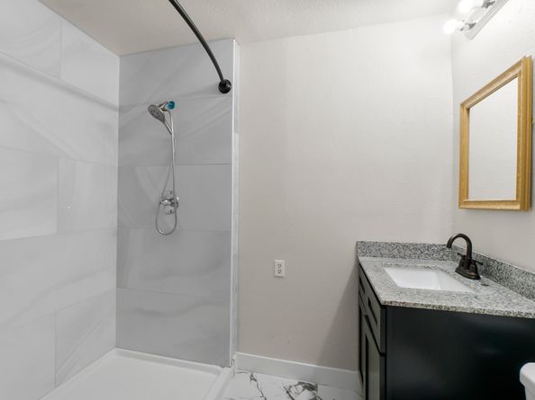 4622 Firnat Street, Houston TX 77016