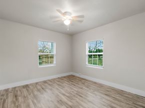 4622 Firnat Street, Houston TX 77016