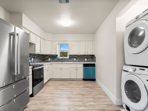 4622 Firnat Street, Houston TX 77016