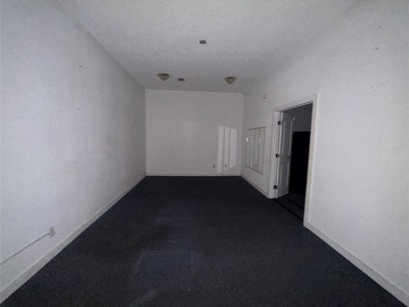 7555 Morley Street, Houston TX 77061