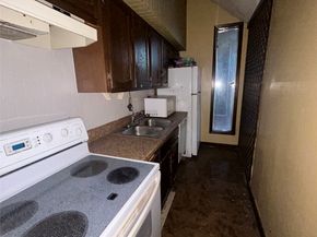 7555 Morley Street, Houston TX 77061
