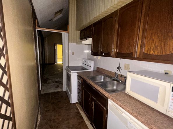 7555 Morley Street, Houston TX 77061