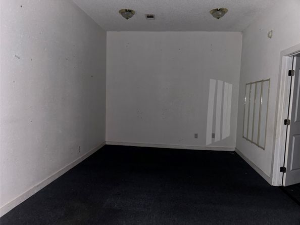 7555 Morley Street, Houston TX 77061