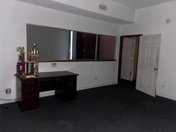 7555 Morley Street, Houston TX 77061