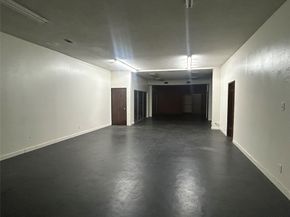7555 Morley Street, Houston TX 77061