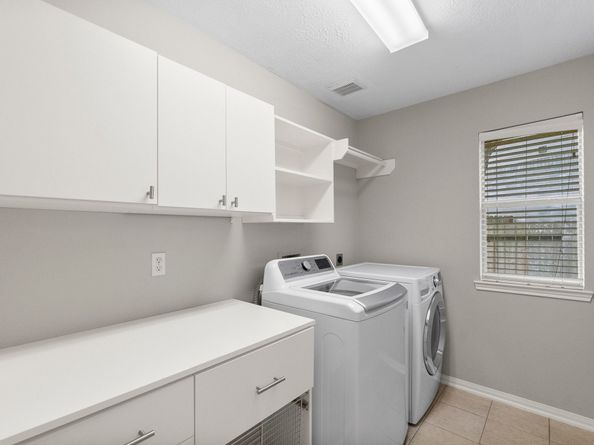 31 Trilling Bird Place, The Woodlands TX 77384