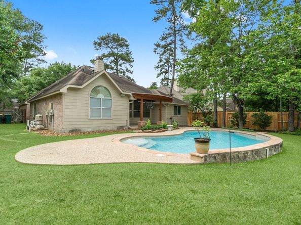 31 Trilling Bird Place, The Woodlands TX 77384