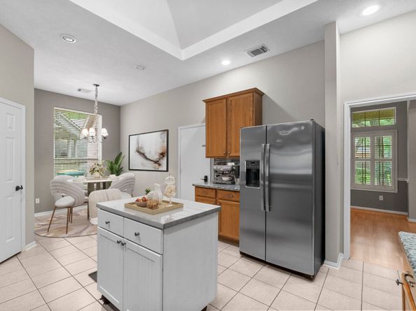 31 Trilling Bird Place, The Woodlands TX 77384