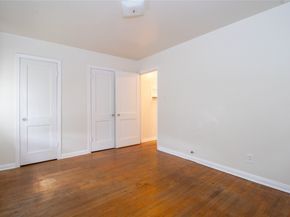 6038 Belcrest Street, Houston TX 77033