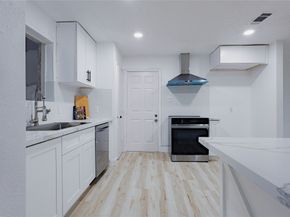 2902 Misty Park Drive, Houston TX 77082