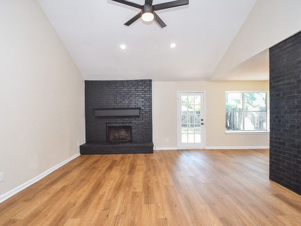19919 Burle Oak Drive, Humble TX 77346