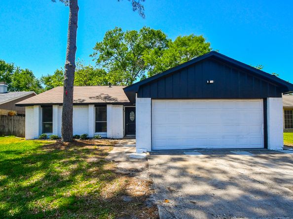 19919 Burle Oak Drive, Humble TX 77346