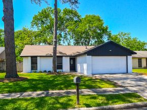 19919 Burle Oak Drive, Humble TX 77346