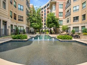 1901 Post Oak Boulevard 402, Houston TX 77056