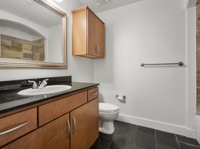 1901 Post Oak Boulevard 402, Houston TX 77056