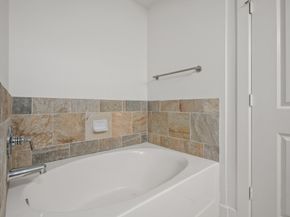 1901 Post Oak Boulevard 402, Houston TX 77056