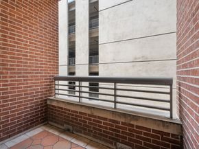 1901 Post Oak Boulevard 402, Houston TX 77056