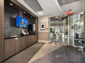 1901 Post Oak Boulevard 402, Houston TX 77056