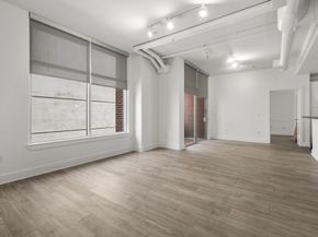 1901 Post Oak Boulevard 402, Houston TX 77056