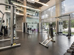 1901 Post Oak Boulevard 402, Houston TX 77056