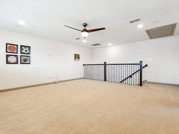 8706 Strongoak Lane, Houston TX 77055