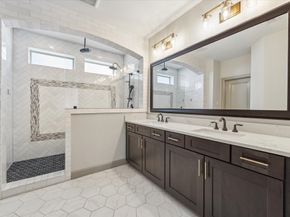 8706 Strongoak Lane, Houston TX 77055