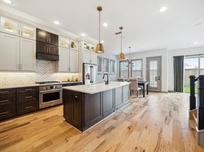 8706 Strongoak Lane, Houston TX 77055