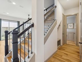 8706 Strongoak Lane, Houston TX 77055
