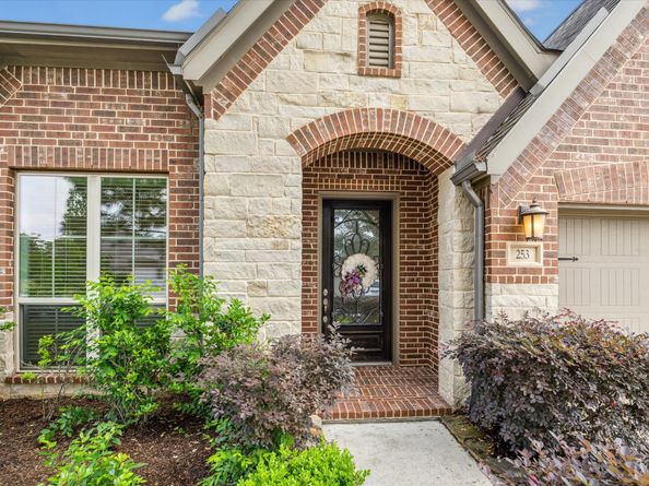 253 Trillium Park Loop, Conroe TX 77304