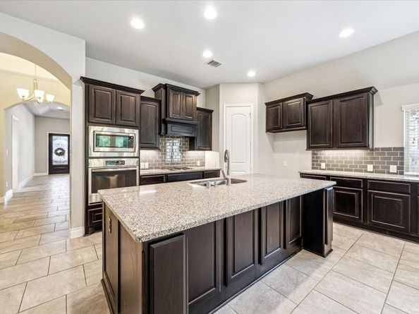 253 Trillium Park Loop, Conroe TX 77304