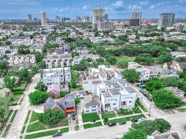 4707 Jackson Street, Houston TX 77004