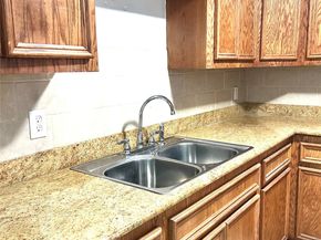 10610 Sorsby Way, South Houston TX 77047