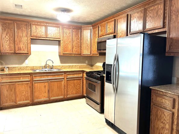 10610 Sorsby Way, South Houston TX 77047