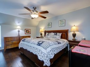 840 Threadneedle Street E 208, Houston TX 77079