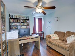 840 Threadneedle Street E 208, Houston TX 77079