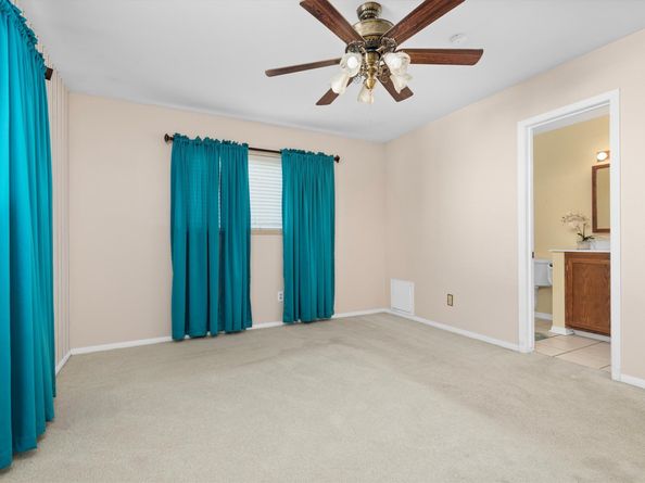 1326 Twin Falls Road, Houston TX 77088