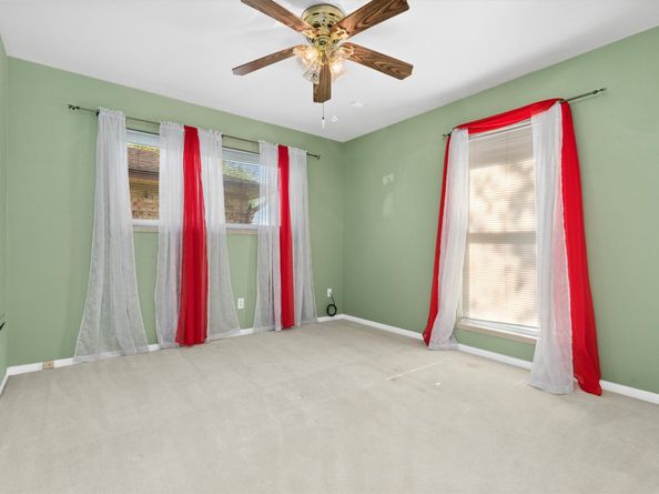 1326 Twin Falls Road, Houston TX 77088