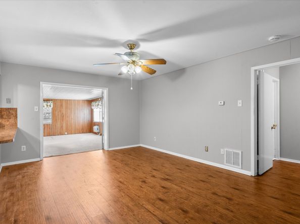 1326 Twin Falls Road, Houston TX 77088