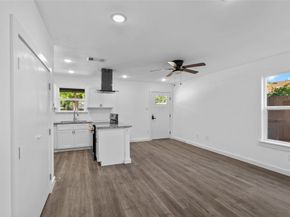 7613 Shotwell Street, Houston TX 77016