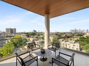 5104 Caroline Street 702, Houston TX 77004