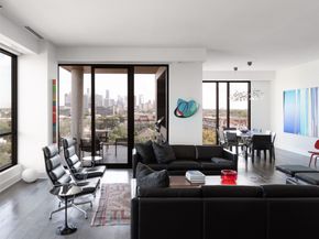 5104 Caroline Street 702, Houston TX 77004